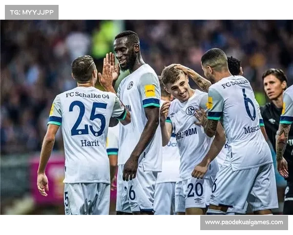 沙尔克04回归德甲后首胜,主场1-0小胜奥格斯堡